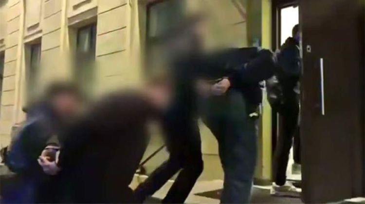 "Zenit" futbolçusu və iş adamının oğurlanması işi üzrə beşinci şübhəli saxlanılıb - VİDEO "Zenit" futbolçusu və iş adamının oğurlanması işi üzrə beşinci şübhəli saxlanılıb - VİDEO