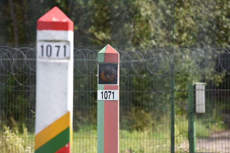 Litva bəzi vətəndaşlar üçün  Belarusla sərhədini açıb