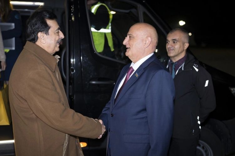 Pakistan Senatının sədri Azərbaycana gəlib Pakistan Senatının sədri Azərbaycana gəlib