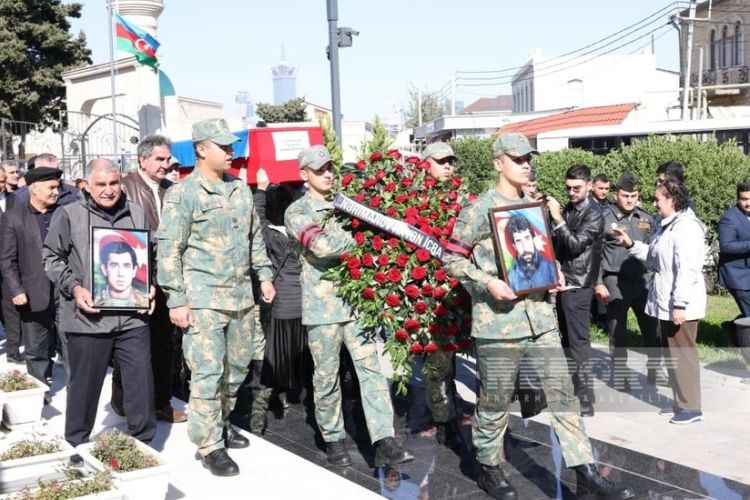 İtkin şəhid Mübariz Şahmurov dəfn olunub İtkin şəhid Mübariz Şahmurov dəfn olunub
