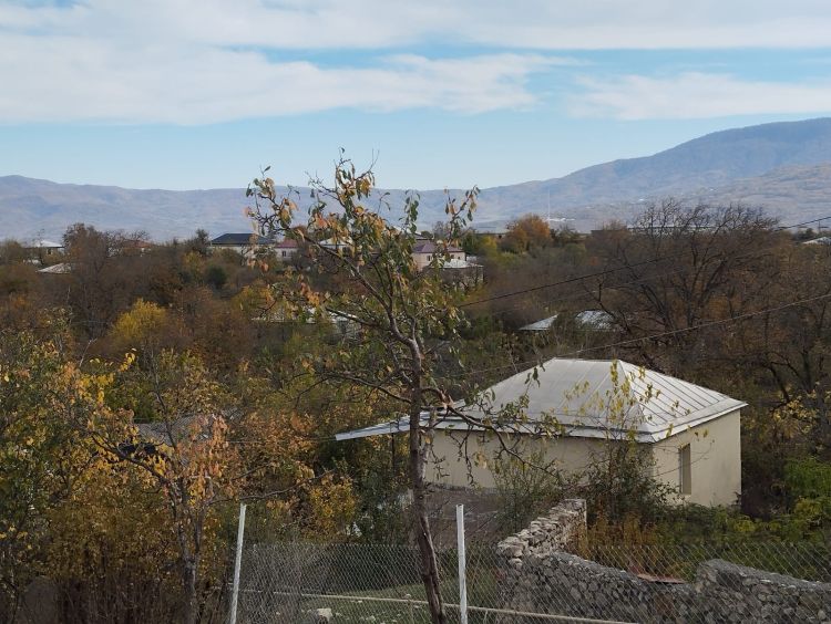 Ağdərənin Həsənriz kəndinə növbəti köç oldu – FOTO Ağdərənin Həsənriz kəndinə növbəti köç oldu – FOTO