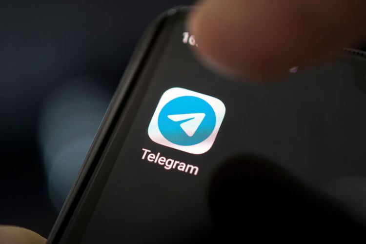 Krımda “Telegram” və “WhatsApp” məhdudlaşdırılıb
