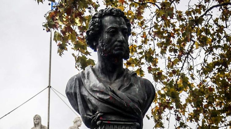 Zaxarova UNESCO-nu Odessada Puşkinin abidəsi ilə bağlı susmaqda günahlandırdı - VİDEO Zaxarova UNESCO-nu Odessada Puşkinin abidəsi ilə bağlı susmaqda günahlandırdı - VİDEO