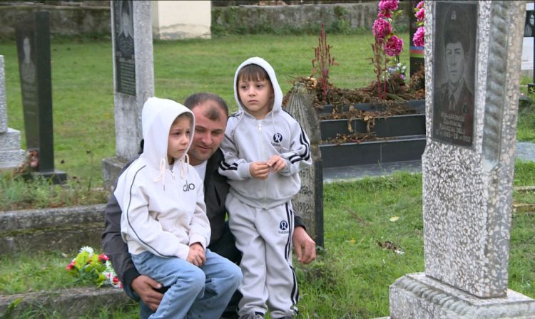 DNT 33 il sonra danışdı: Başqa məzarda uyuyan şəhid... DNT 33 il sonra danışdı: Başqa məzarda uyuyan şəhid...