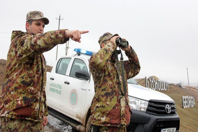 Azərbaycandan Gürcüstana qanunsuz keçən əcnəbilər saxlanılıb Azərbaycandan Gürcüstana qanunsuz keçən əcnəbilər saxlanılıb