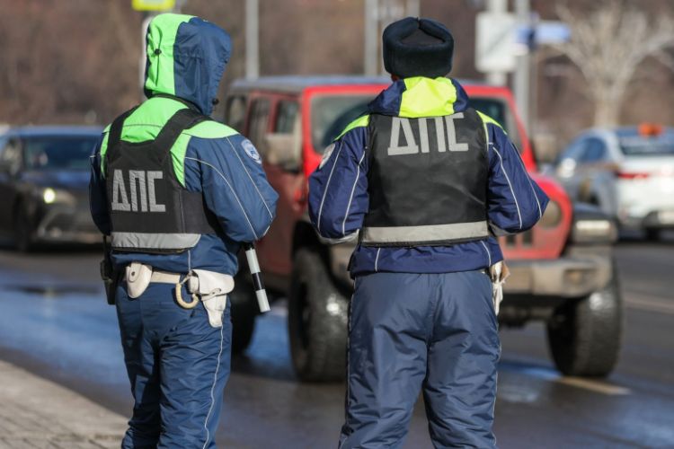 Bir cəsəd başsız qalıb: Rusiyada baş verən dəhşətli qəza - VİDEO Bir cəsəd başsız qalıb: Rusiyada baş verən dəhşətli qəza - VİDEO