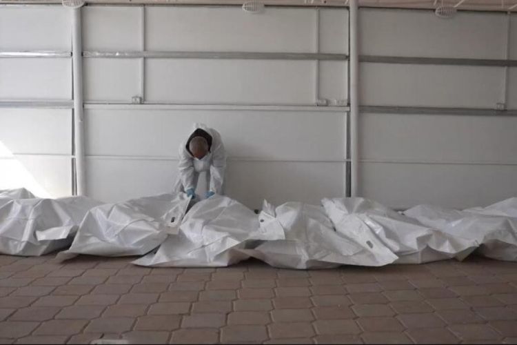 Qırmızı Xaç 3 nəfərin qalıqlarını İsrailə təhvil verib Qırmızı Xaç 3 nəfərin qalıqlarını İsrailə təhvil verib