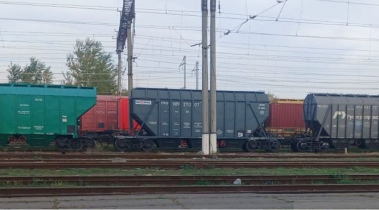 Ermənistan üçün Rusiya taxılı ilə yüklənmiş qatar Azərbaycandan Gürcüstana yola salınır 