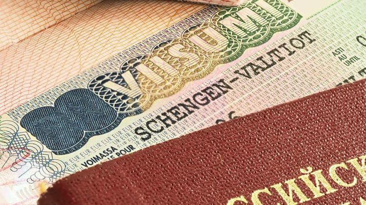 Fransa səfirliyi rusiyalılar üçün viza məhdudiyyətləri ilə bağlı məlumatları təkzib etdi