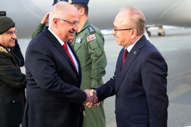 Yaşar Gülər Azərbaycana gəlib