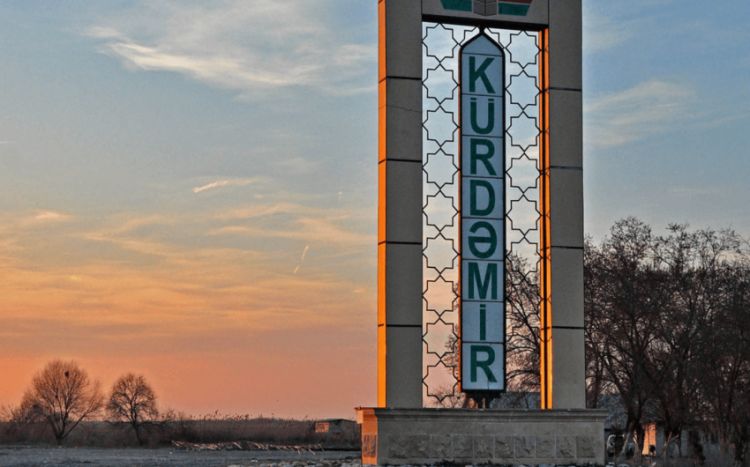 Kürdəmirin icra başçısı vəzifəsindən azad edilib