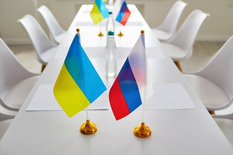 Ukrayna rəsmi olaraq Moskva ilə sülh danışıqlarını  dayandırdı