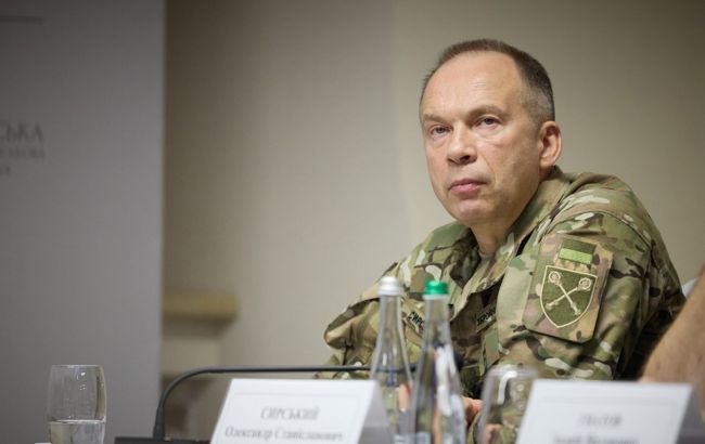 Cəbhədə ən şiddətli döyüşlər yeddi şəhərin yaxınlığında gedir - Sırski