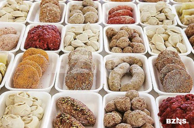 ÜST və UNICEF yarımfabrikat qidalara qarşı qlobal mübarizəyə çağırır