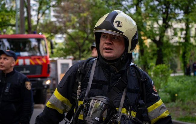 Hündürmərtəbəli bina dağıdılıb, xəsarət alanlar var: Rusiya Ternopilə hücum etdi