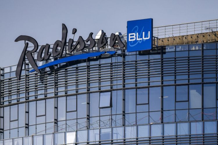 Moskvada "Radisson" otellərindən biri yanıb