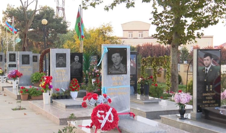 Bakıda iki şəhidin məzarı qarət edilib - VİDEO