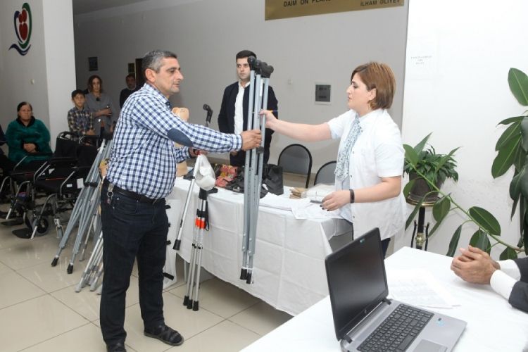 10 ayda əlilliyi olan şəxslərə 111 min reabilitasiya vasitəsi verilib