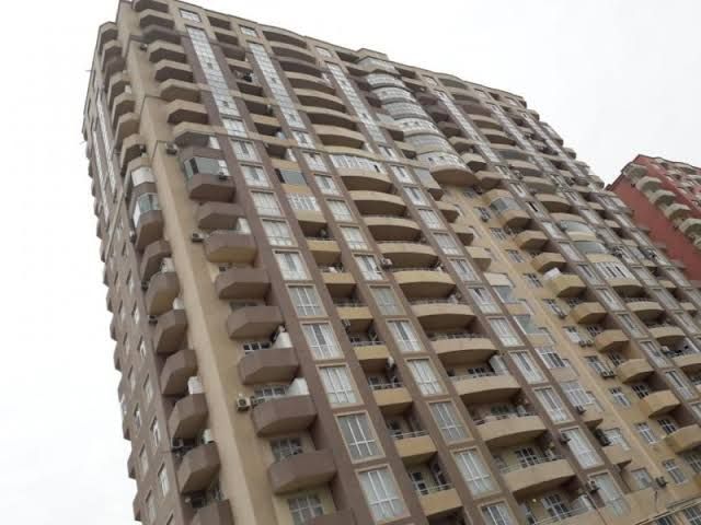 Yaşayış binalarında restoran və kafelər: təhlükəsizlik necə təmin olunur?