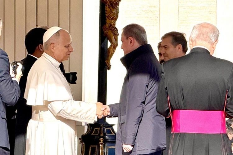 Ceyhun Bayramov Roma Papası ilə görüşüb - FOTO
