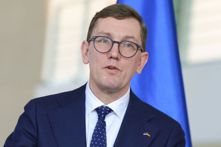 Estoniya Ukraynaya qoşun göndərməyə hazırdır,  amma şərti var