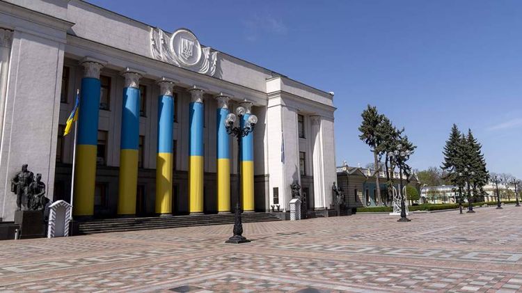  Yermakın Ukraynadan çıxışına qadağa qoyulub