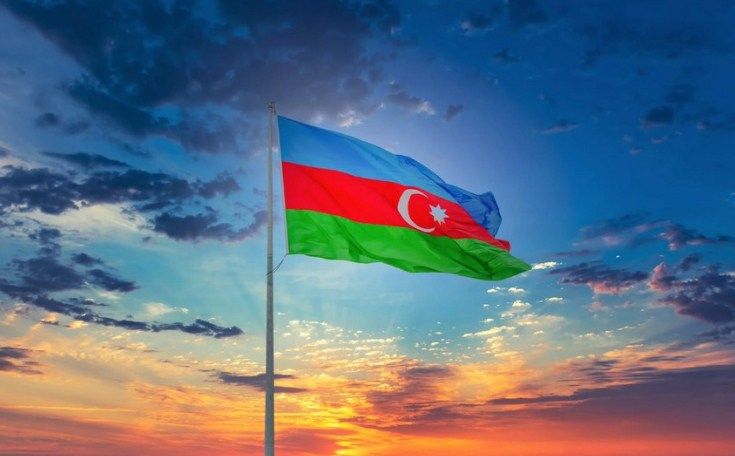 Dövlət Suverenliyi Günü bayramlar sırasına daxil edilir