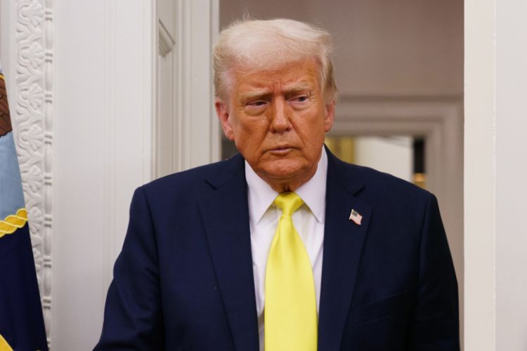 Tramp Baydenin dövründə imzalanmış qanunları  niyə ləğv etdi?