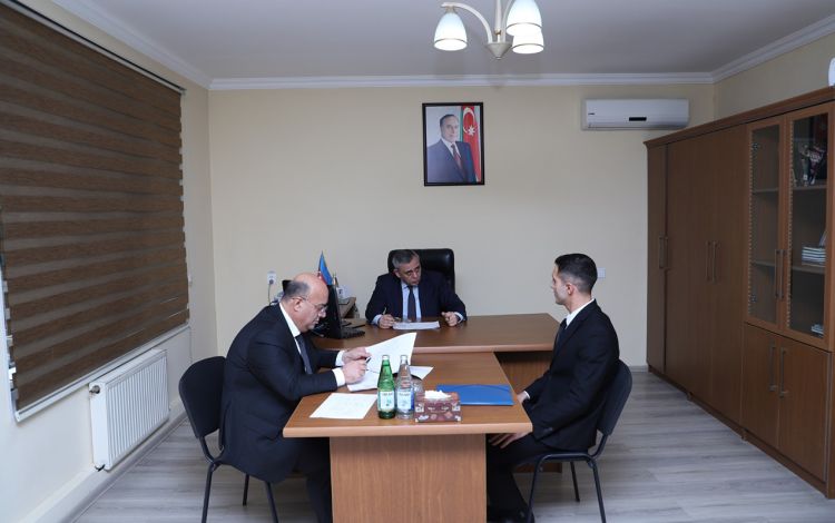 Mürsəl İbrahimov Xaçmazda vətəndaşların problemlərini dinlədi - FOTO