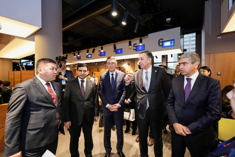 TDT əmək, məşğulluq və sosial müdafiə nazirlərinin I iclasının iştirakçıları Bakıda iki mərkəzdə olublar