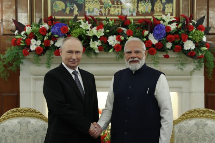 Putinin Hindistana səfərinin əsas məqsədi açıqlanıb