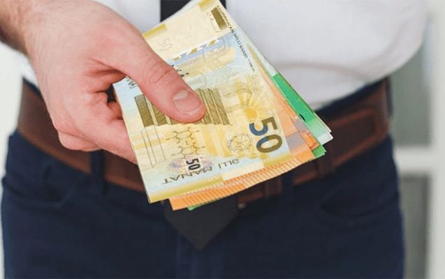 Yaşayış minimumu və ehtiyac meyarı ilə bağlı qanun layihələri qəbul edilib