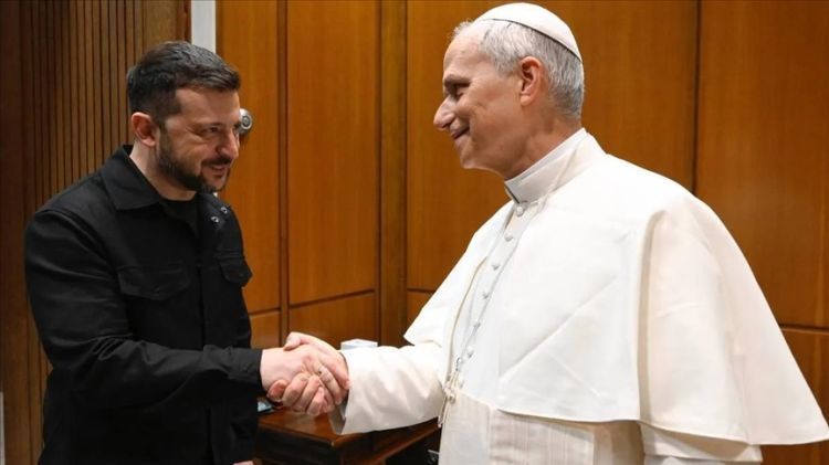 Zelenski Roma Papası XIV Leo ilə görüşüb