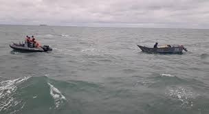 İtkin balıqçıların axtarışına helikopter cəlb olundu