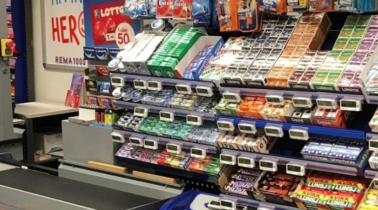 Bakıda 8 şagirdin saqqızdan zəhərləndiyi ehtimal olunur 