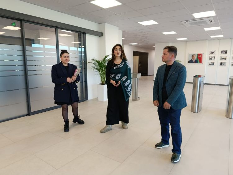 Tacikistanın dövlət televiziyası Xankəndidə çəkilişlər edib -  FOTO