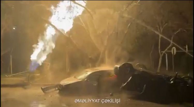 Paytaxtda avtomobillərin toqquşması qaz borusunda yanğına səbəb olub