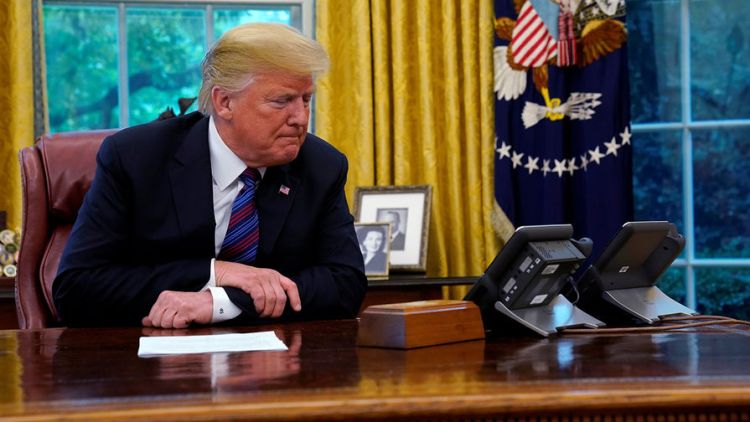 Tramp Tayland və Kamboca liderləri ilə danışıqlar aparıb