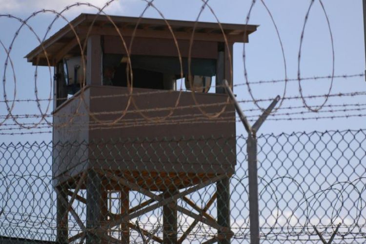 ABŞ miqrantların saxlanılması üçün yenidən Quantanamo bazasından istifadə etməyə başlayıb