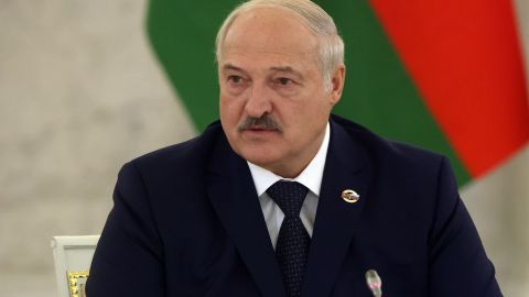 Lukaşenko hesab edir ki, Ukraynadakı sülh Trampdan və ABŞ-dan asılıdır