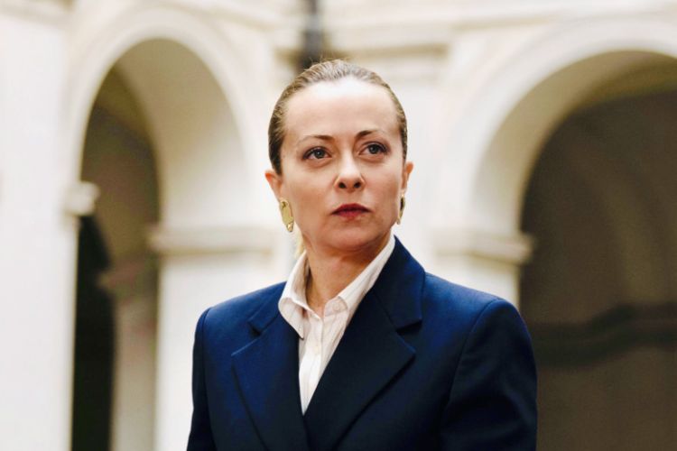 Rusiyanın bütün vəsaitləri müzakirə edilsin - Meloni