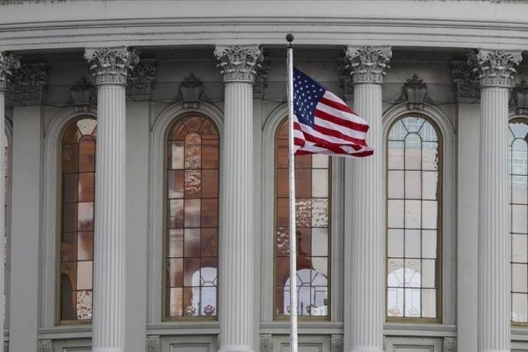 ABŞ İran neftinin satışı və daşınması ilə bağlı şirkətlərə və gəmilərə sanksiyalar tətbiq edib