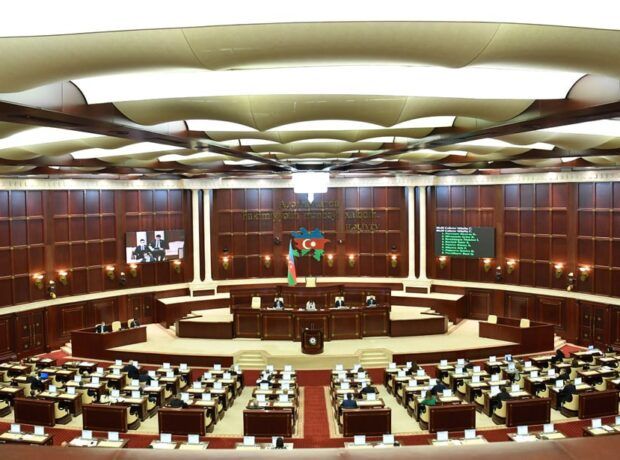 Milli Məclis Amnistiya ilə bağlı qərar qəbul edib