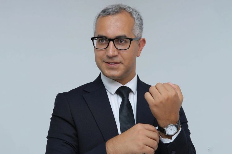 Təhsil eksperti Kamran Əsədova fəxri diplom verilməsi ilə bağlı  AMEA-dan AÇIQLAMA