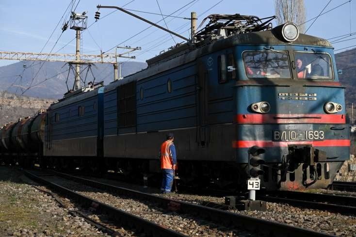 Azərbaycan yanacağını Ermənistana çatdıran ilk qatarın görüntüləri -  VİDEO