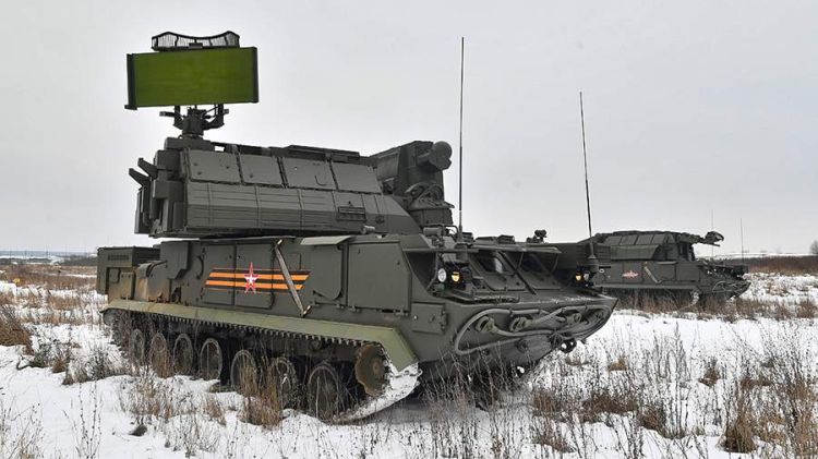 Moskvaya doğru uçan daha bir dron vurulub