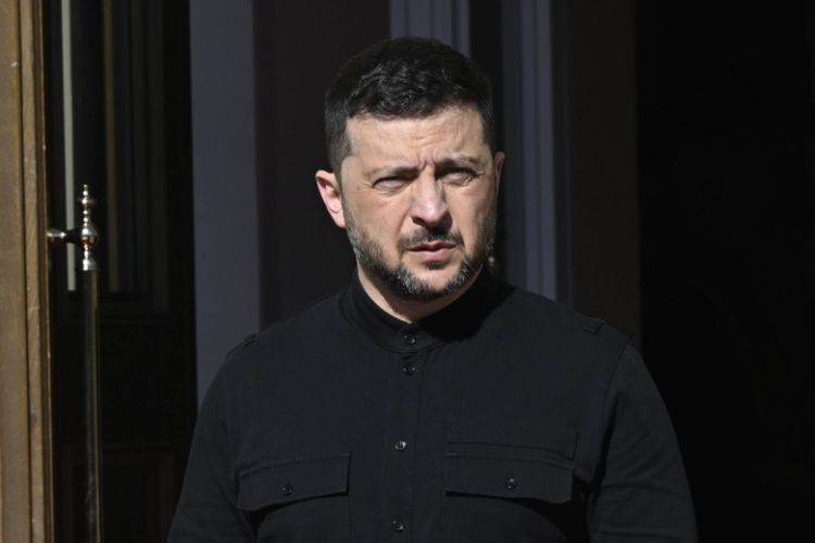 Zelenski Ukraynada seçkilərlə bağlı yeni detalları açıqlayıb