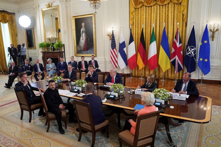 Sabah Tramp və Zelenski arasında onlayn görüş keçiriləcək