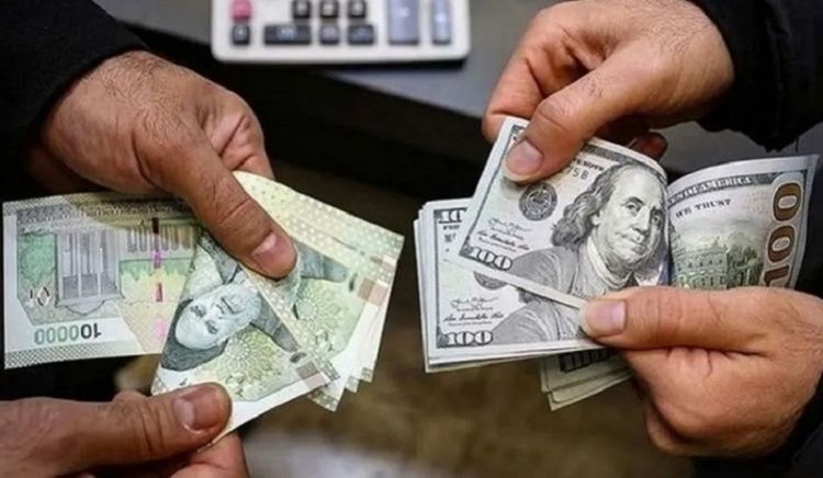 İranda dolların məzənnəsi rekord həddə çatıb