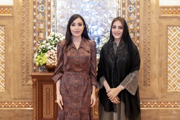 Leyla Əliyeva Maskatda Omanın birinci xanımı ilə görüşüb
